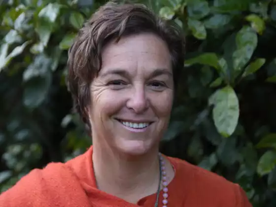 Swami Karma Karuna Saraswati,
Health & Wellness, Health & Wellness
Expert at Sommersonnenwende-Symposium